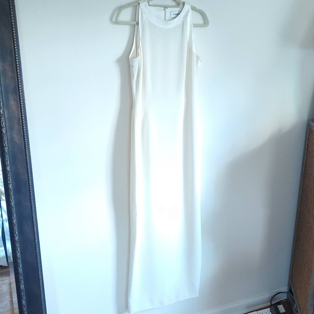 White Maxi Long - Sleeveless Classic Sheath Dress Gown - Picture 6 of 15
